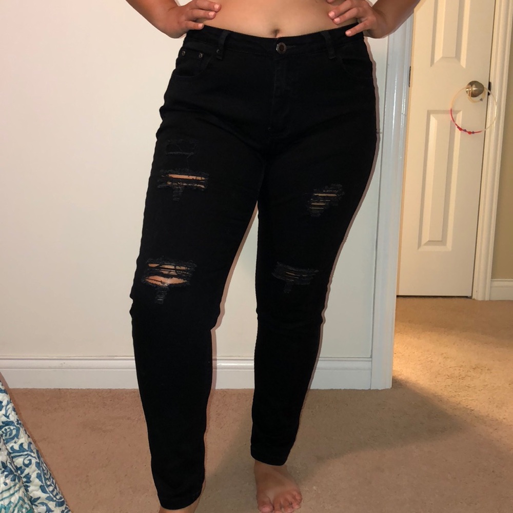 Black ripped jeans size 16
